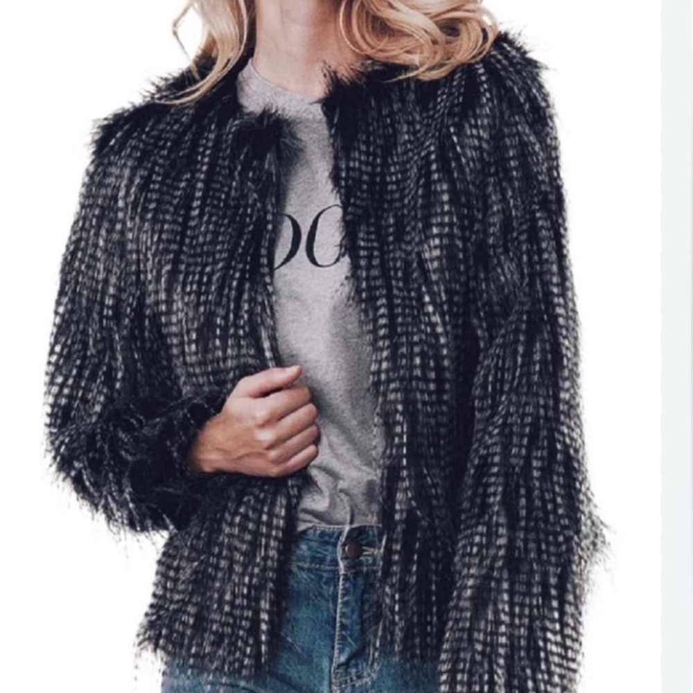 Stylish HOTTIE Faux Peacock Fur Jacket Blue Grey XL new with tags